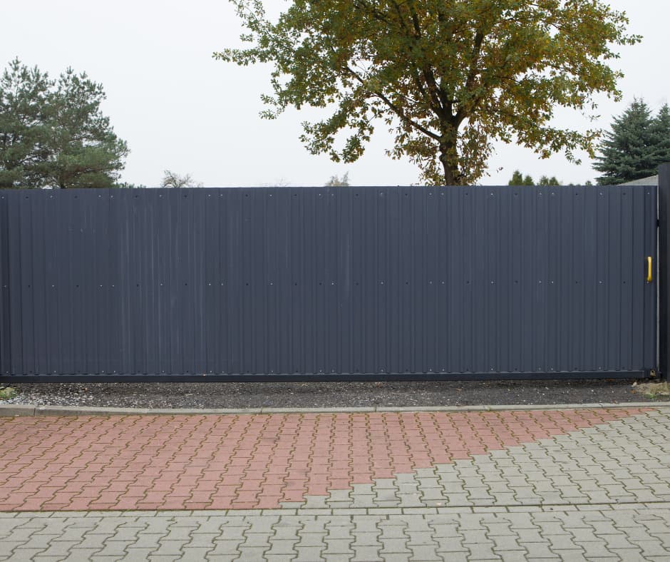 Modern automated sliding gate